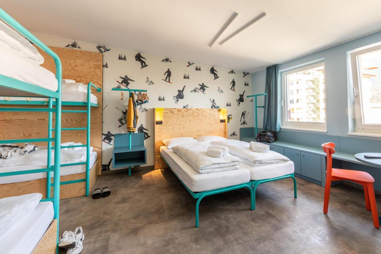 Meininger Hotel Innsbruck Zentrum Bagian luar foto