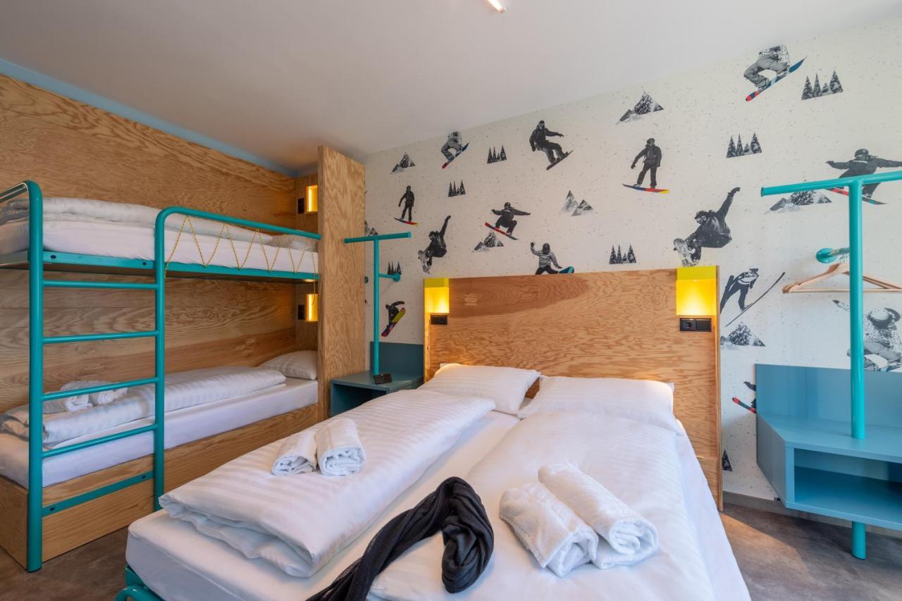 Meininger Hotel Innsbruck Zentrum Bagian luar foto